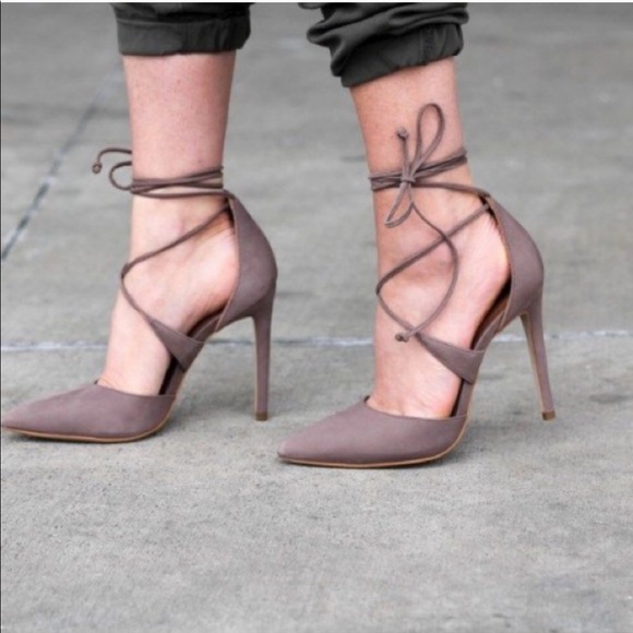 Steve Madden Shoes - Steve Madden Raella pointed toe suede lace up heel